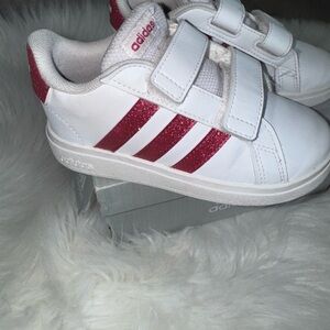Adidas Grand Court toddler sneakers
